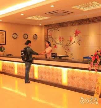 Yangshuo Hua Xiang Man Ting West Street Hotel 外观 照片