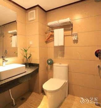 Yangshuo Hua Xiang Man Ting West Street Hotel 外观 照片
