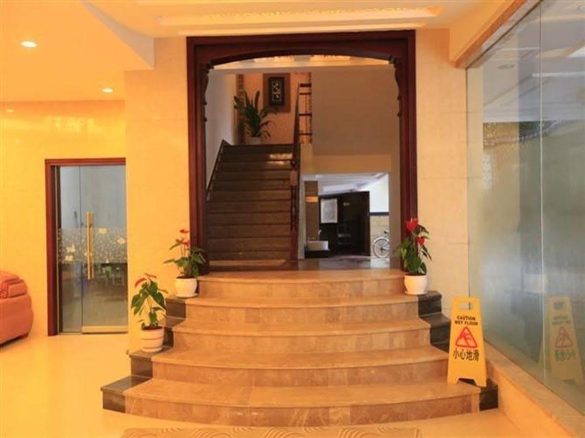 Yangshuo Hua Xiang Man Ting West Street Hotel 外观 照片